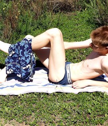 ethan 5bd22a15bede8.jpg