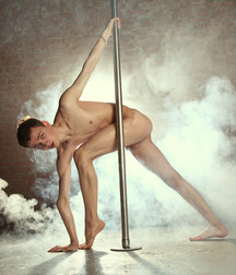 eros1 5bd2552aa45e3.jpg