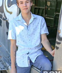 JAMES 5bdd37f01573c.jpg