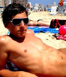 mix album gay tube 5f82eef1e75af.jpg