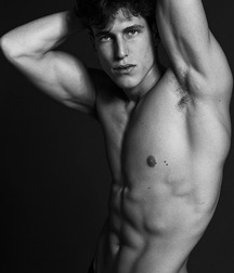 Model Gay Tube Crafted 6081dcce2737c.jpg