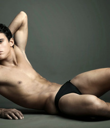 Model Gay Tube Crafted 6081dd3132372.jpg