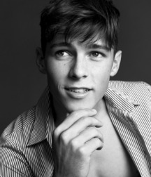 Twink Great Face Tube Boys 60d4cc3aed6da.jpg