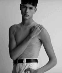 Style Boys Twink Tube Sexy Bodies 61d7472347bdf.gif