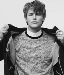 Models Twink Tube Sexy Guys Mix  62226f1012bf5.gif