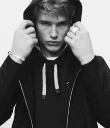 Models Twink Tube Sexy Guys Mix  62226f293a007.gif