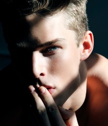 Crafted Selection Twink Tube Art 