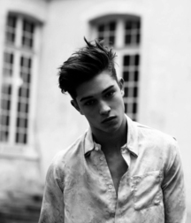 identified ART GAYS TWINK TUBE GREAT  62ed8849338d4.jpg