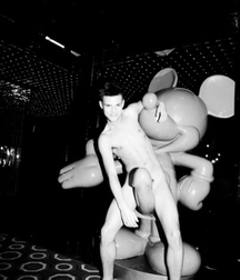 Modern Twink Tube Boys Art Grid 62f6c7b98848f.jpg