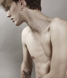 Super Hawt Twink Tube Fine Bros 62fc01bc3b12d.jpg