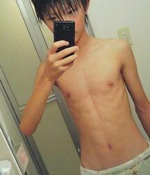 Japanese ikemen boy selfie 5eda0832871ce.jpg