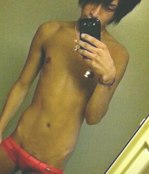 Japanese ikemen boy selfie 5eda08617b15a.jpg