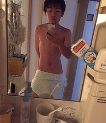 Japanese ikemen boy selfie 5eda0898c1f9b.jpg
