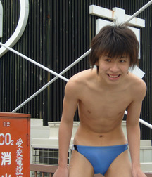  Japanese bishōnen swimsuit 5edbba626468c.jpg