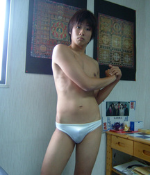 Japanese bishōnen swimsuit 5edda86de5ccd.jpg