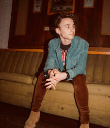 The Continuing Beauty Of Wyatt 5effd7cf554e5.jpg