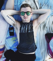 The Beauty Of Zachary 5f10dabac3b3f.jpg