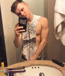 The Beauty Of Zachary 5f10db0bb4c8b.jpg