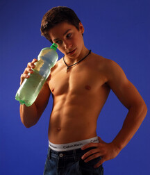 Sexy athletic muscle stud showing off his hot body 5ed9738370e28.jpg