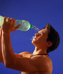 Sexy athletic muscle stud showing off his hot body 5ed973a520d32.jpg