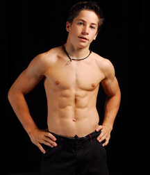 Sexy athletic muscle stud showing off his hot body 5ed973c838dff.jpg