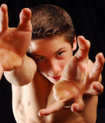 Sexy athletic muscle stud showing off his hot body 5ed97485bbaad.jpg