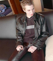 Leather Boys Porn 2 5f0622ccf0ef2.jpg