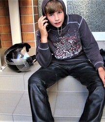 Leather Boys Porn 3 5f087726c9ec4.jpg