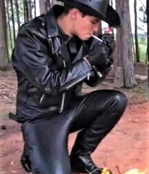 Leather Boys Twinks Porn 10 5f4b6ea3b1442.jpg