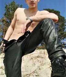 Leatherboys Kinky in Black Boys Porn 17 5f5146afdbad0.jpg
