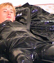 Leather Boys Porn Fetish Tube 28 5f5e6625d38f6.jpg