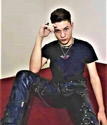 Twinks Gay Porn Leather Boys 39 5f6656f411389.jpg