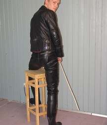 Twinks Porn Leather Boys 63 5f7e128181088.jpg