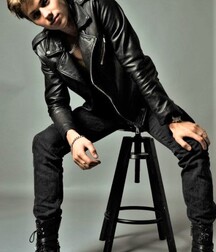 Leather Boys 77 Gay Tube 5ff5c10e9f46b.jpg