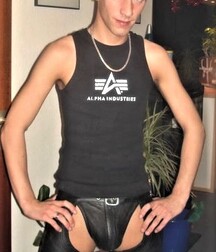 Raw Gay Tube Leather Boys Porn 100 6064ab38ca737.jpg
