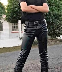 Sexy Leather Boys Porn Twinks 60f7a04bab1ba.jpg