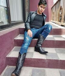 Leather Boys Porn Electric  6198e5ad580f2.jpg