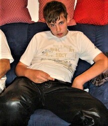 Leather Boys Twink Gay Porn Tough Bad 62133f0324d3b.jpg