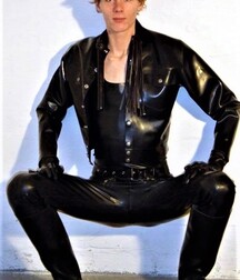 Leather Boys New Style Twink Tube Open 623ff80886159.jpg