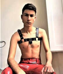 Leather Boys Dark Style Twink Tube Cow Skin 626ebc8804241.jpg