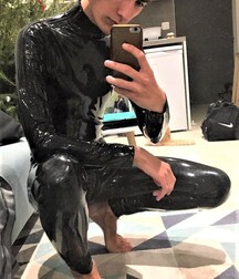 Leather Boys Dark Style Twink Tube Cow Skin 626ebd2ee8573.jpg