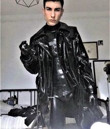 Leather Boys Dark Style Twink Tube Cow Skin 626ebd8b2e593.jpg