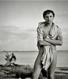 Cuties 3 Hot Summer Twinks 5ee23cb9b96fd.jpg