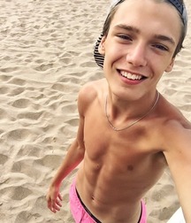 Cuties 9 gay boys hotties 5ee259a71aaf6.jpg