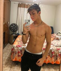 Cute Boys Porn Gay Tube 31 5eed2693ab5be.jpg