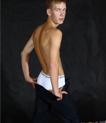 Twinks Porn - 001 - Yaroslav (part 1) 5ee7dfb531115.jpg