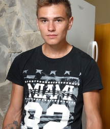 Gay Twinks Porn - 128 - James 5f4eb9c7a0b12.jpg