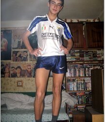 From TIMOTHY Twinks in Shorts & Bermudas No Porn 5f51e718e1b7f.jpg