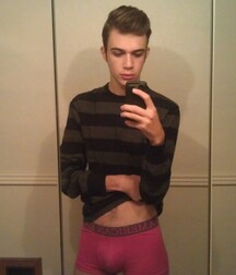 Cocks and Briefs 3 5f1cadff8f605.jpg