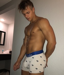 Underwear and Bulges 3 5f65640d083d5.jpeg